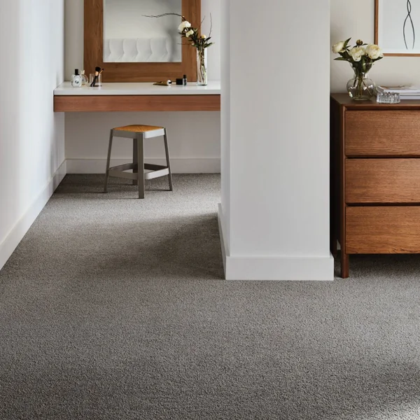 Neutral grey wool wall to wall carpet in modern home room